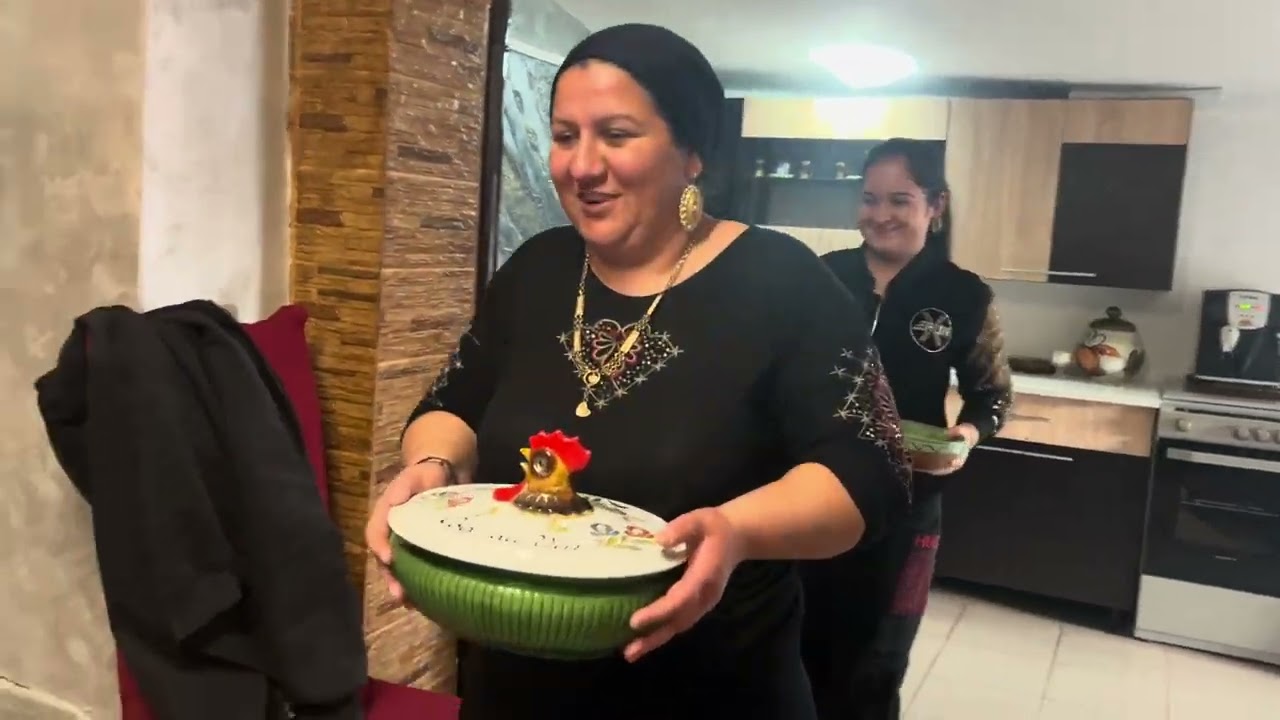 Azi CUTUNIȚA ne-a servit cu un meniu foarte delicios