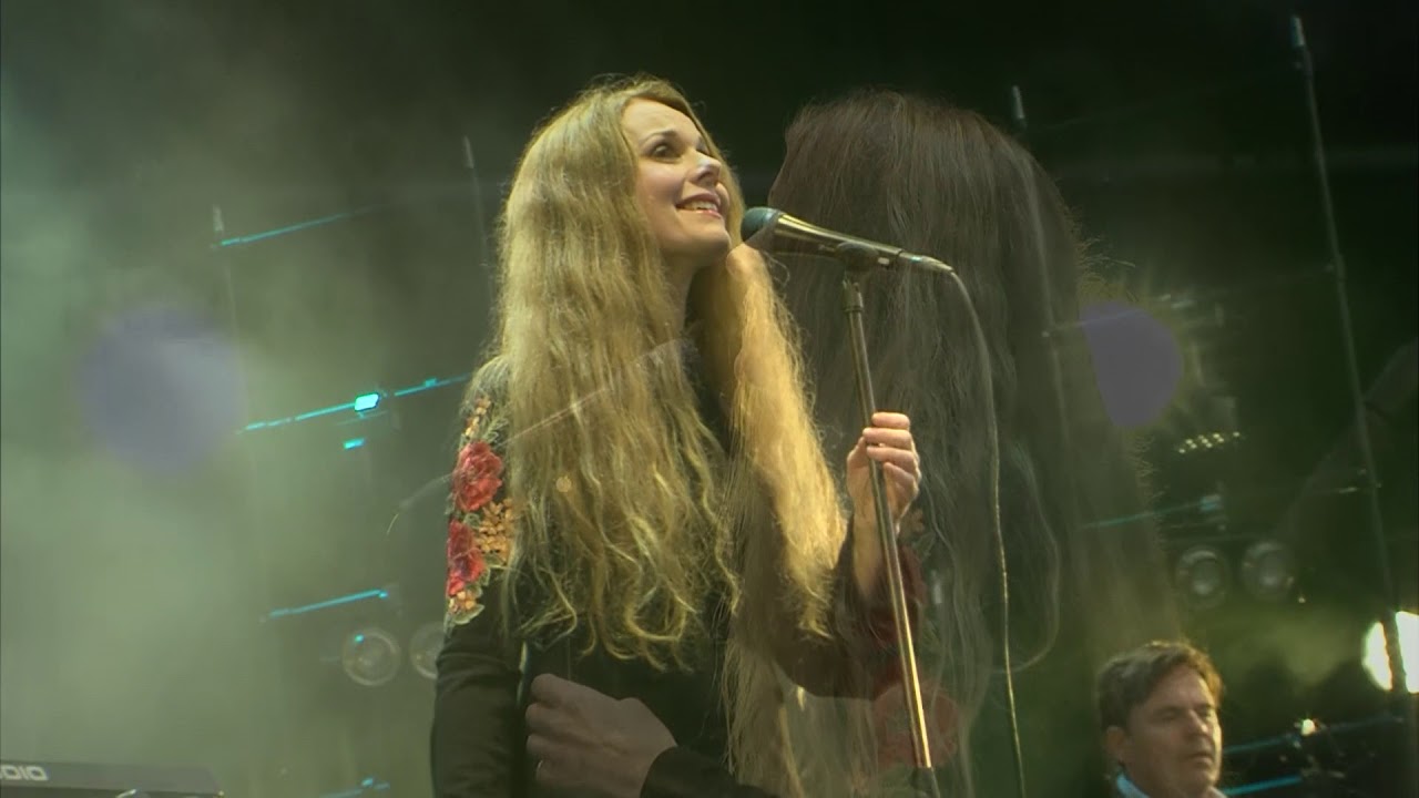 Kari Rueslåtten - The Harbour, Live