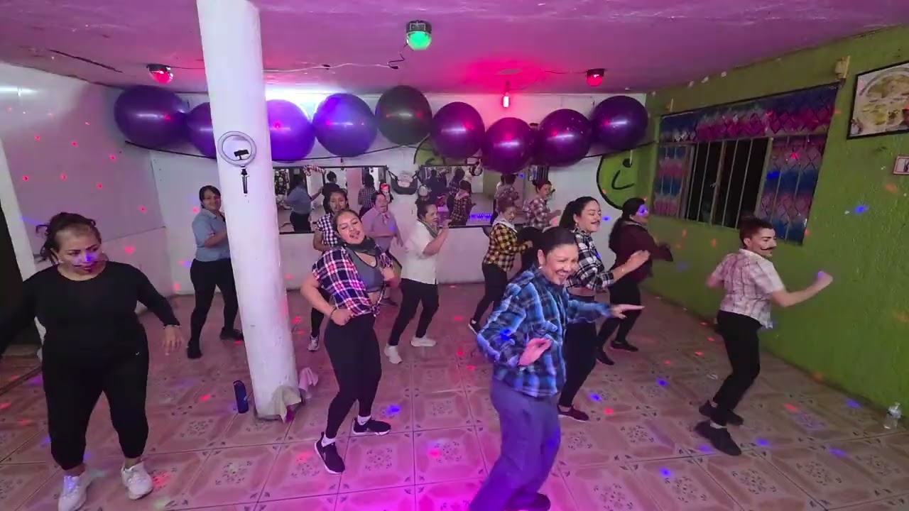 Zumba Fitness con ana moreno 