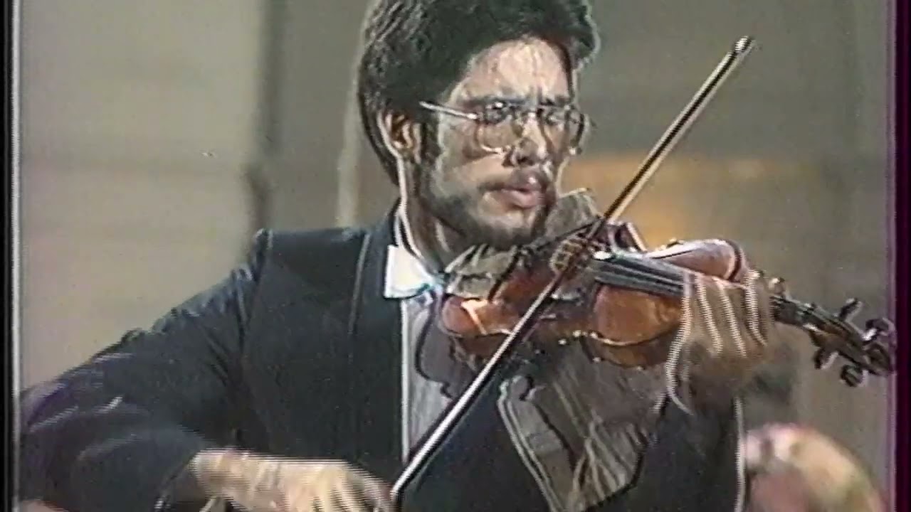 Wieniawski Violin Concerto no.2/Evgeny Bushkov/Poznań Philharmonic/K.Missona/1986/Laureates Concert