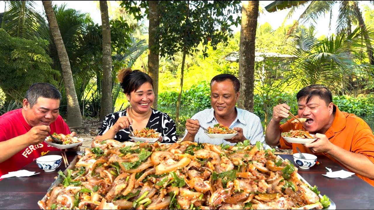 Chương Tr&igrave;nh Ăn Uống M&Oacute;N SALAD TAI HEO LẠNH Ngon Tr&ecirc;n Cả Tuyệt Vời | ATĐQ 
