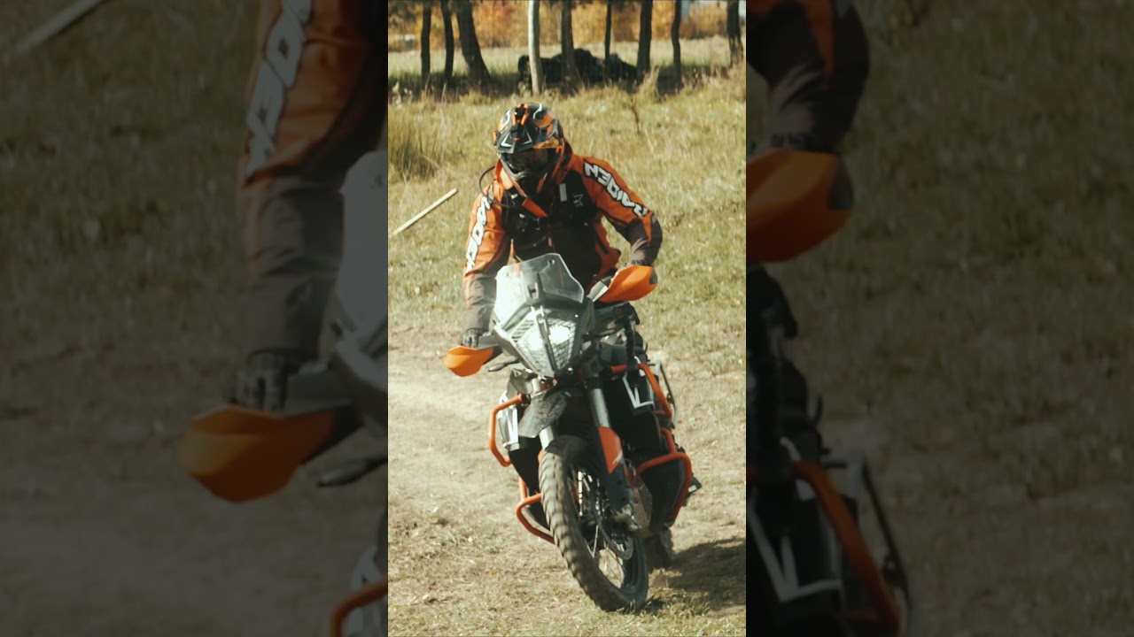 KTM Adventure 790, kask Nexx X.WRL i Touratech