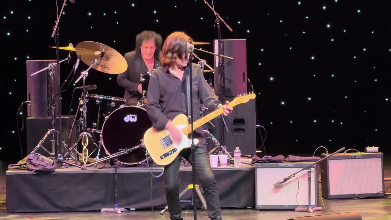 Head First (Live In Santa Clarita 2-21-25) - John Waite