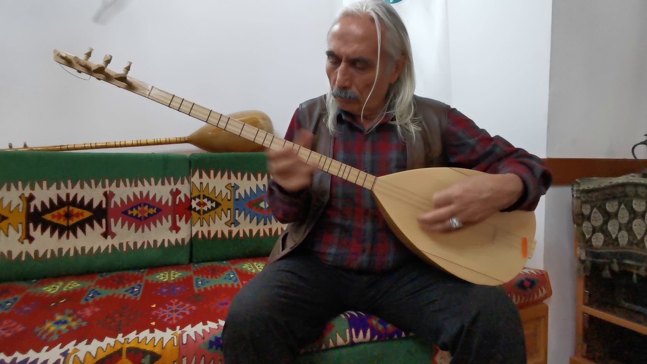 Kaya Kuzucu - Ey Güzel Kırım (Kırım Türküsü) (Canlı Performans - Amatör Çekim)