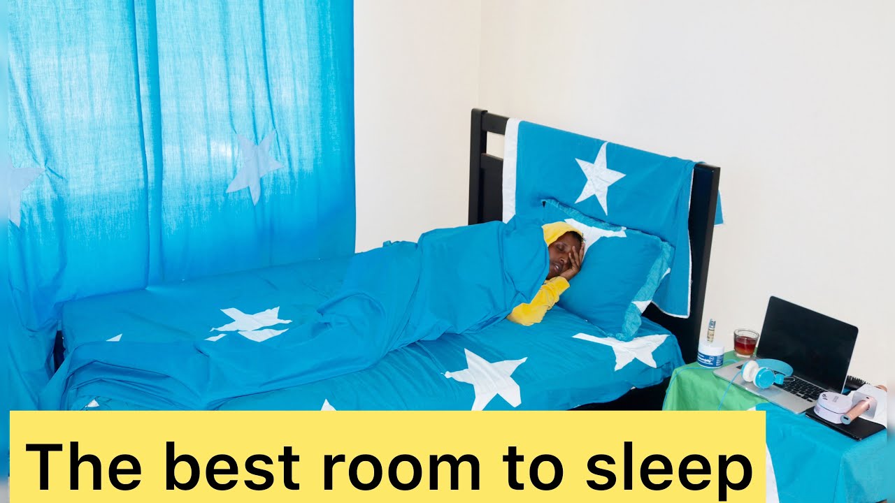 HOW I TRANSFORMED MY ROOM INTO A SOMALI FLAG!