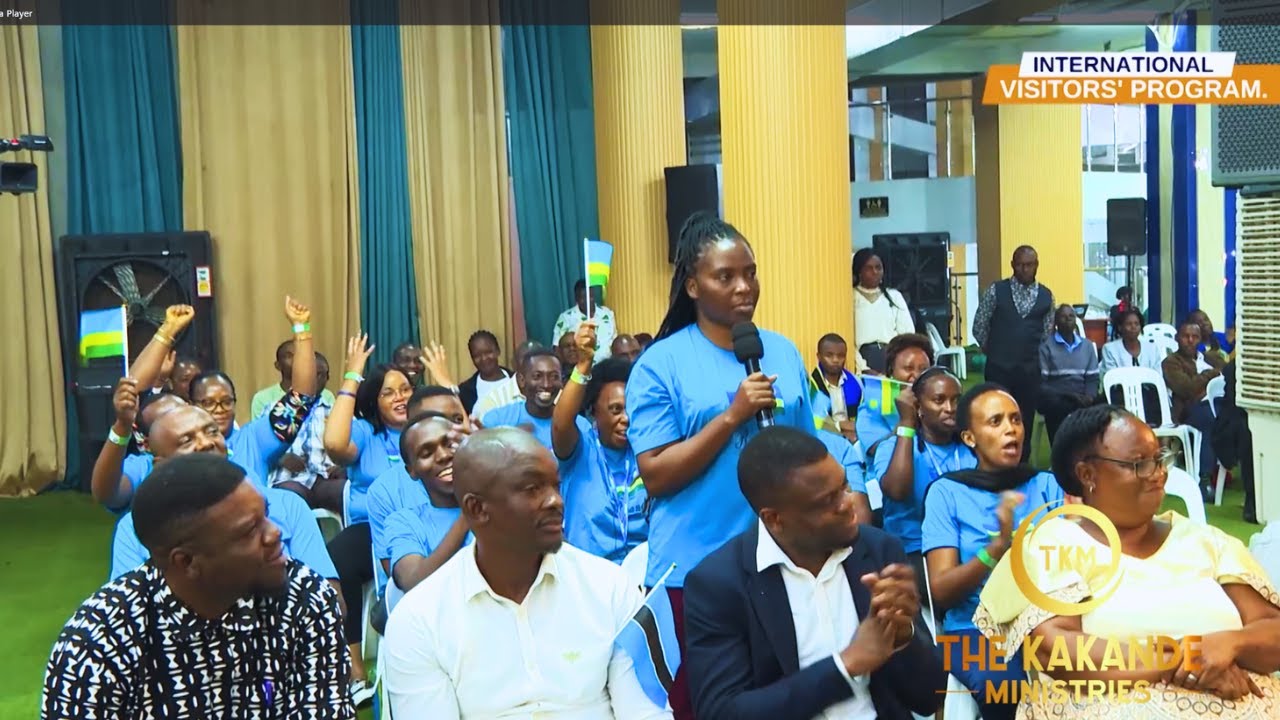 WATCH PROPHET KAKANDE IN RWANDA.