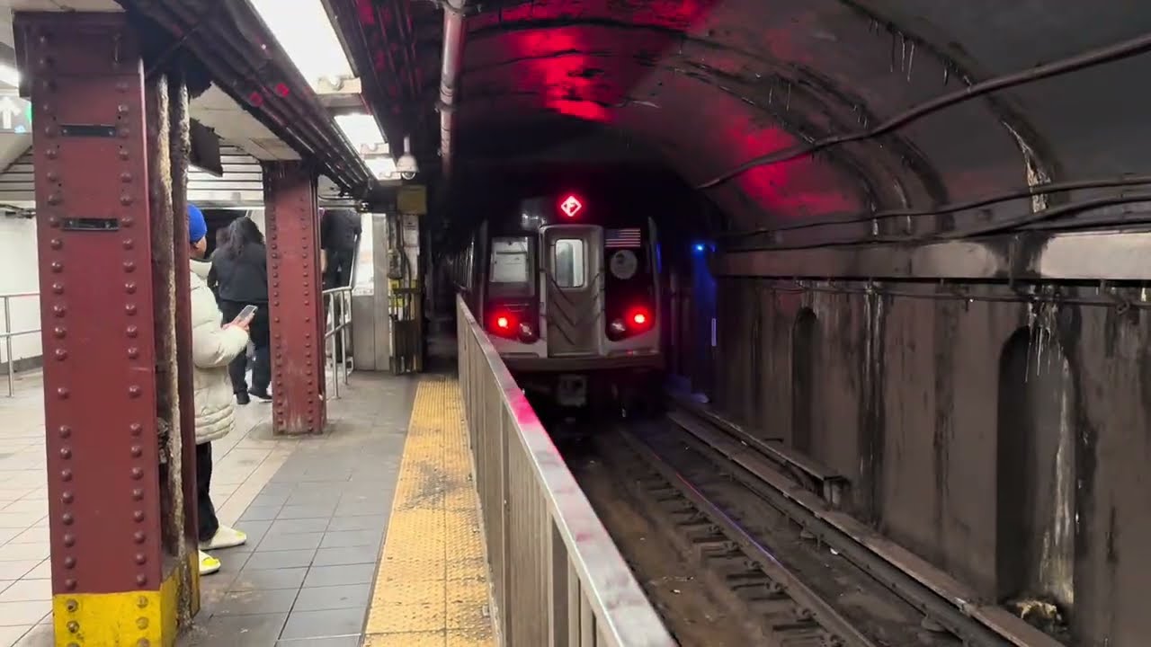 NYCT- Diamond F train at 53rd street (last video of 2025)