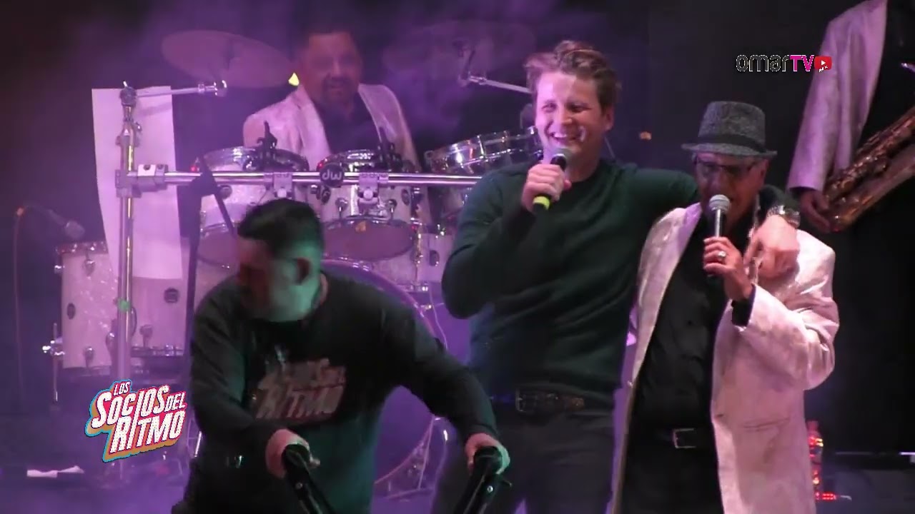 Los Socios Del Ritmo y Alexander Acha EN VIVO/ LLORAR/ TE AMO/ Acatzingo, Puebla.