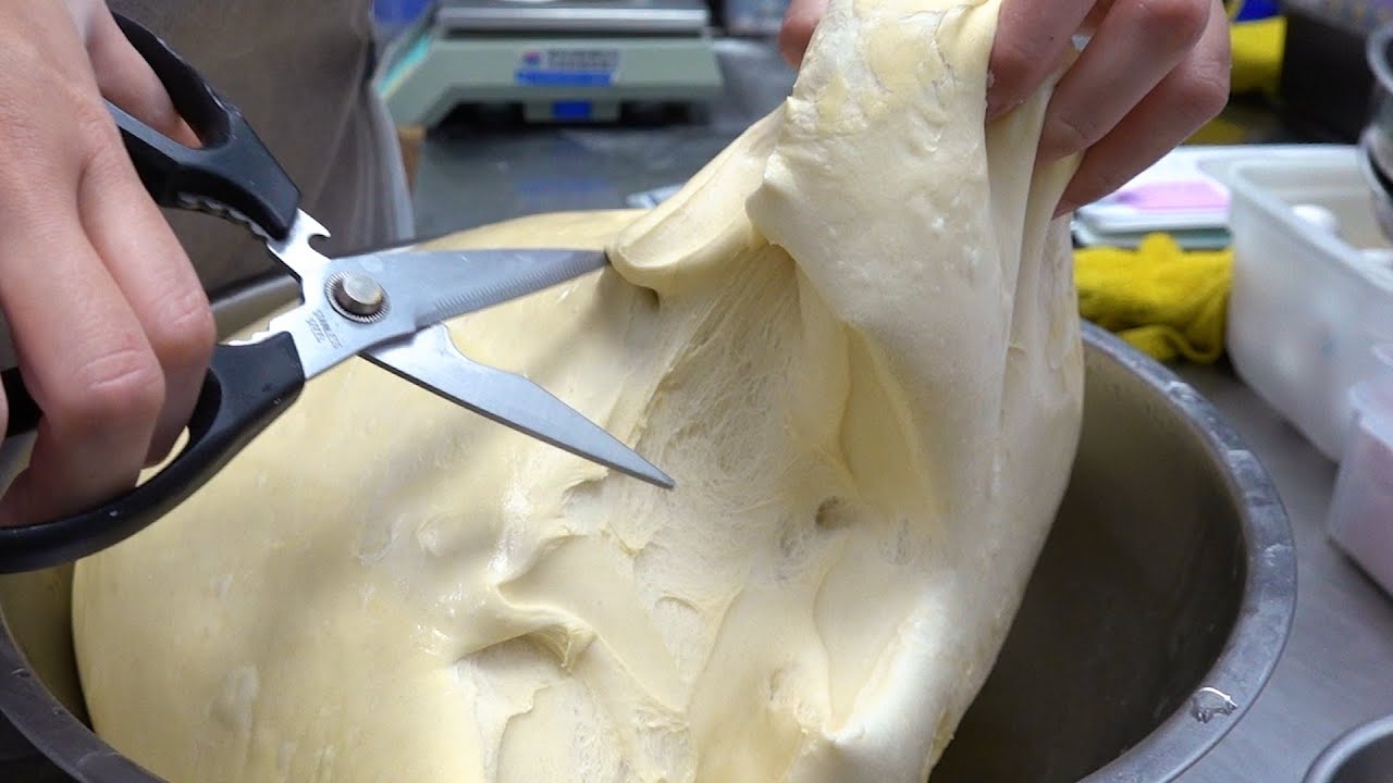 Приготовление различного мягкого хлеба / Тайваньская еда