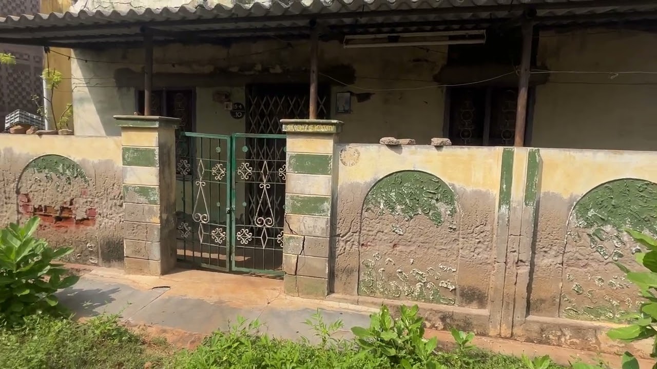 திருநகர் அருகில் உள்ள மகாலட்சுமி காலனியில் 3சென்ட் ரோடு சேர்க்காமல் தெற்கு பார்த்த மனை விற்பனைக்கு