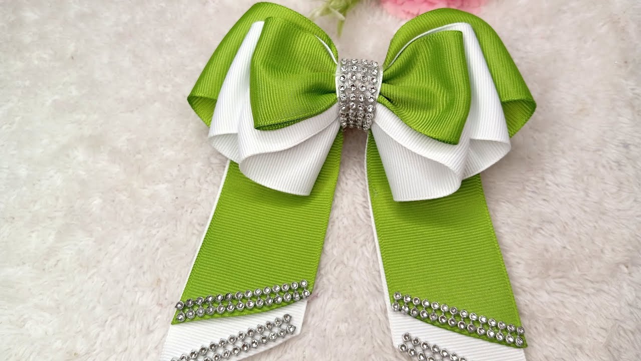 Moño Lara 🎀💚💚