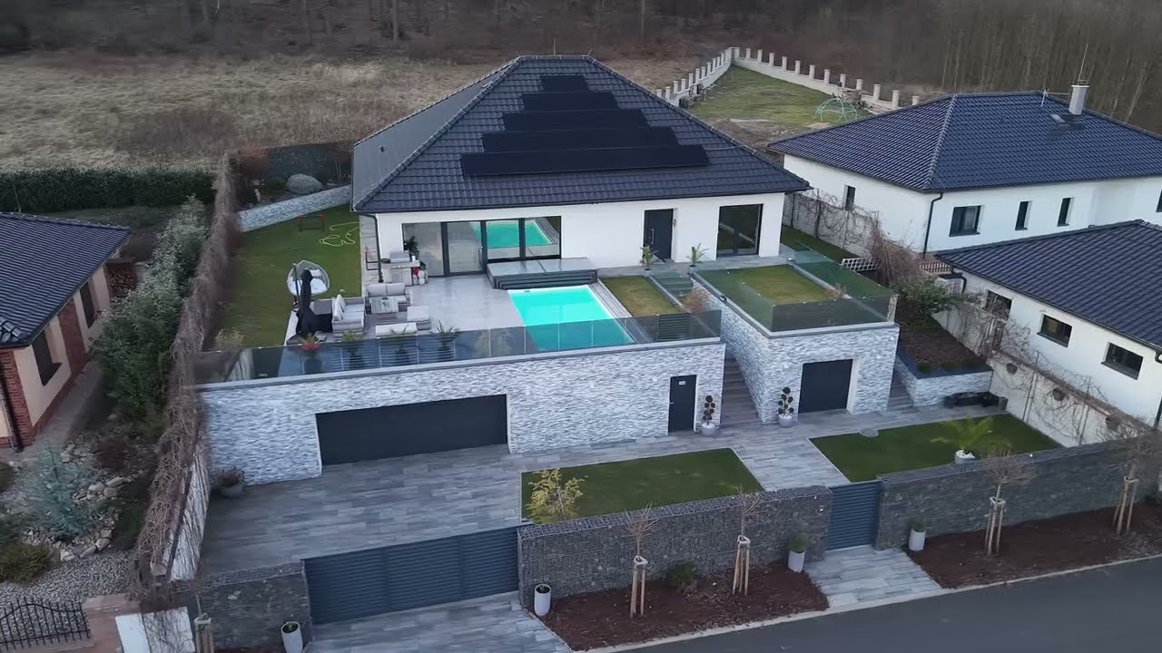 Exkluzivní rodinná rezidence s panoramatickou terasou a bazánem Přestanov