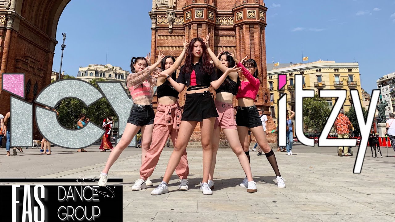 [KPOP IN PUBLIC BARCELONA] ITZY (있지) - 