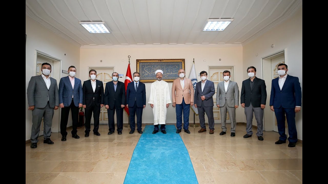 Diyanet İşleri Başkanı Erbaş, Ayasofya Cami i Şerifi’ne görevlendirilen imam ve müezzinleri açıkladı
