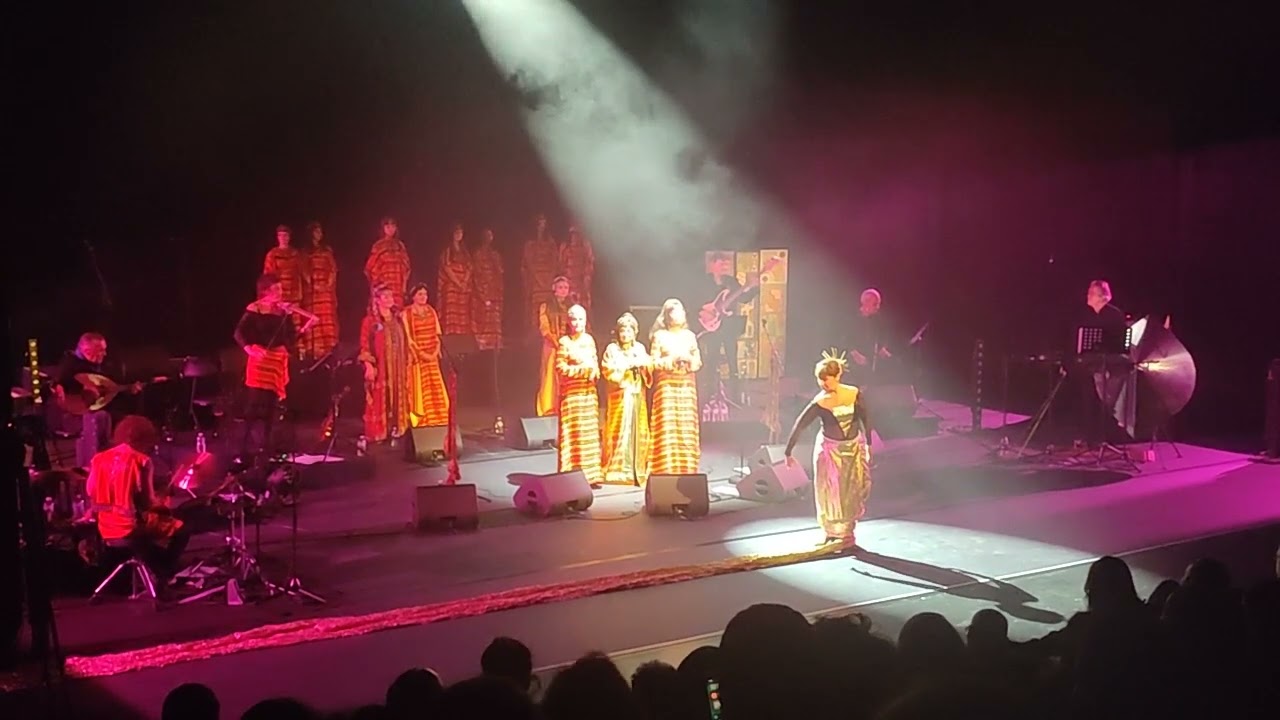 Concert du groupe kabyle Djur Djura au !POC! d'Alfortville (94), IDF, France le 11/10/2024