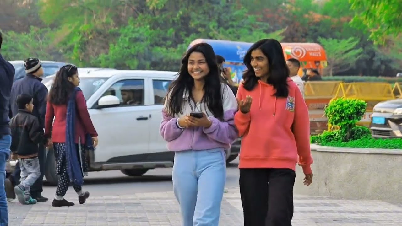Comedy video prank india || Best Reaction Prank On Girls || Prank video || Funny prank 2025