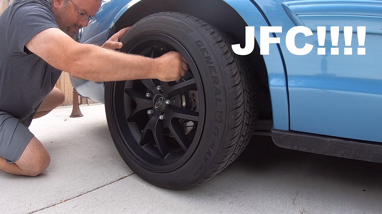 Crown Vic Clunk or Knock in rear suspension troubleshoot watch until the end!