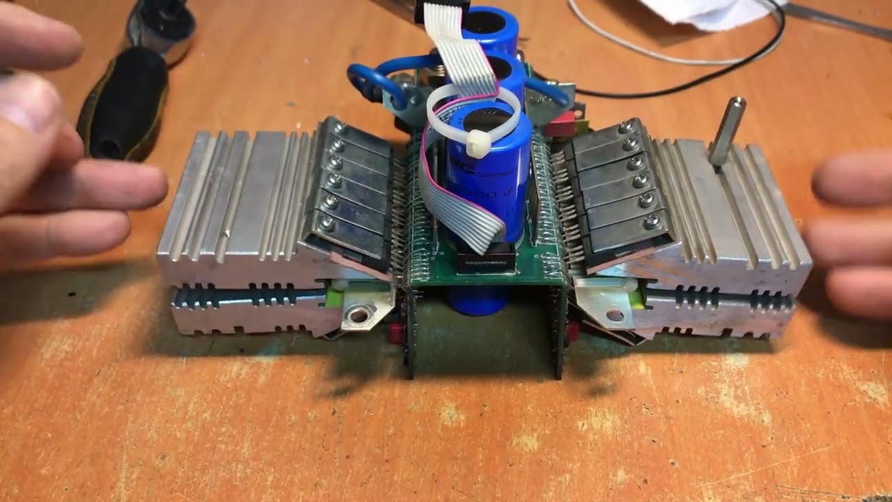 Victron Phoenix Inverter C 12/1600 Переплюсовка. Ремонт після ремонту.
