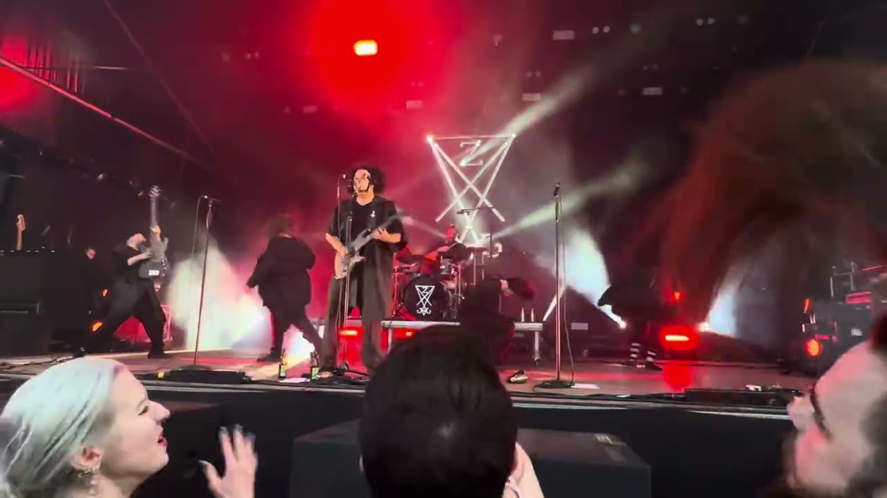 Zeal & Ardor. Run ( OBSIDIAN DUST. Le Botanique Brussels 2025 )