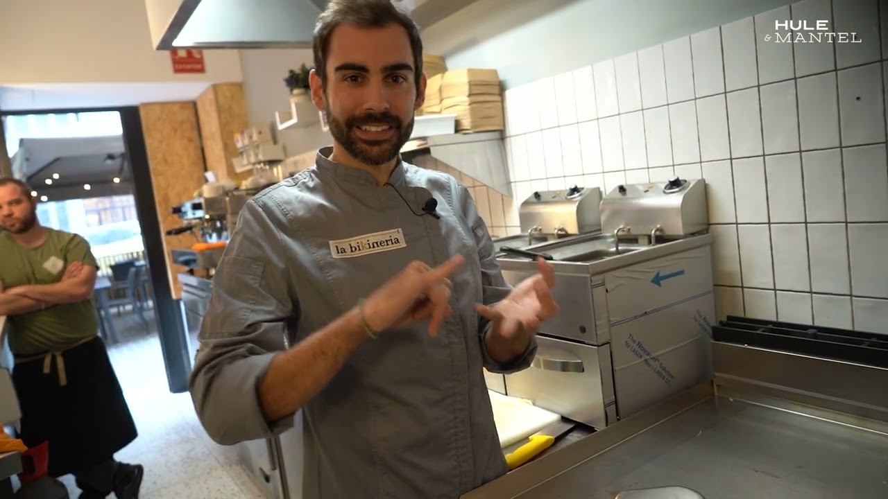 Cómo se prepara el bikini clásico perfecto, según Joan Gurguí (La Bikineria)