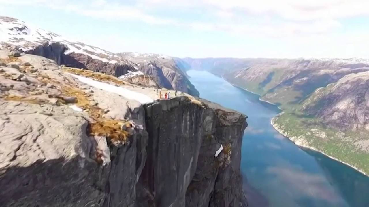 Πτώση από τα 1000 μέτρα