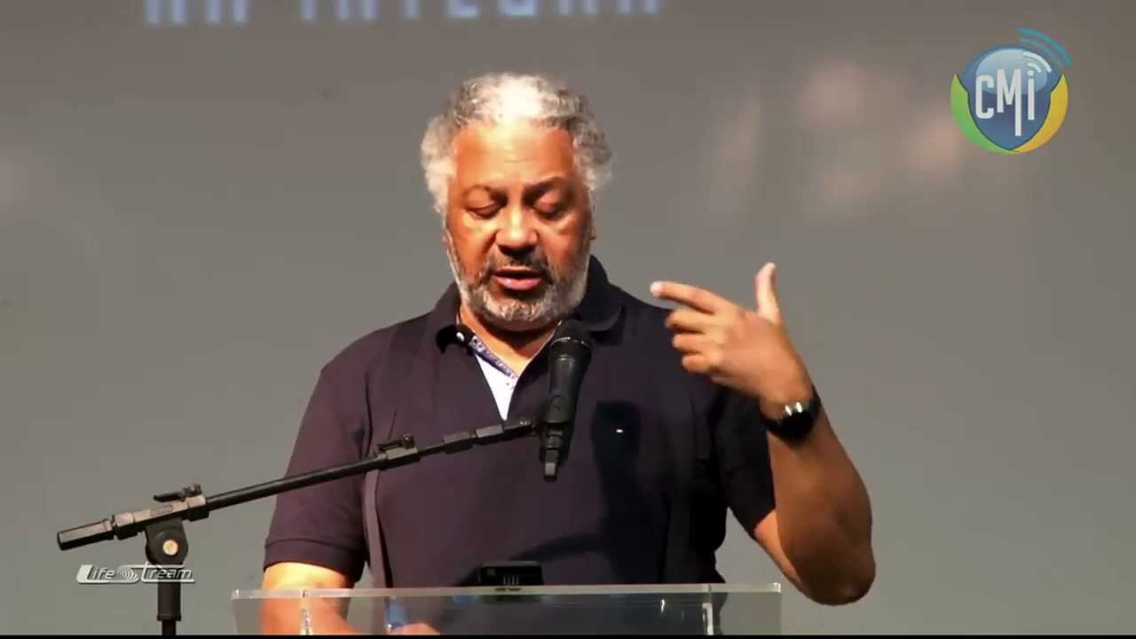 Ariovaldo Ramos - Avivamento: Produto de marketing ou mover de Deus?
