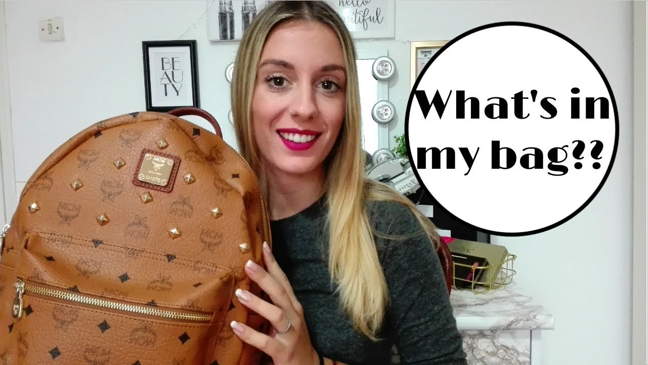 Τι έχω μέσα στην τσάντα μου?/What's in my bag? | P.s. Eva