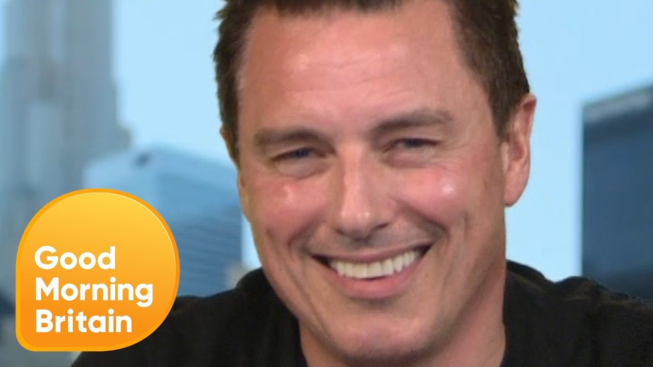 John Barrowman on Playing Super-Villain Malcolm Merlyn in Arrow | Good Morning Britain