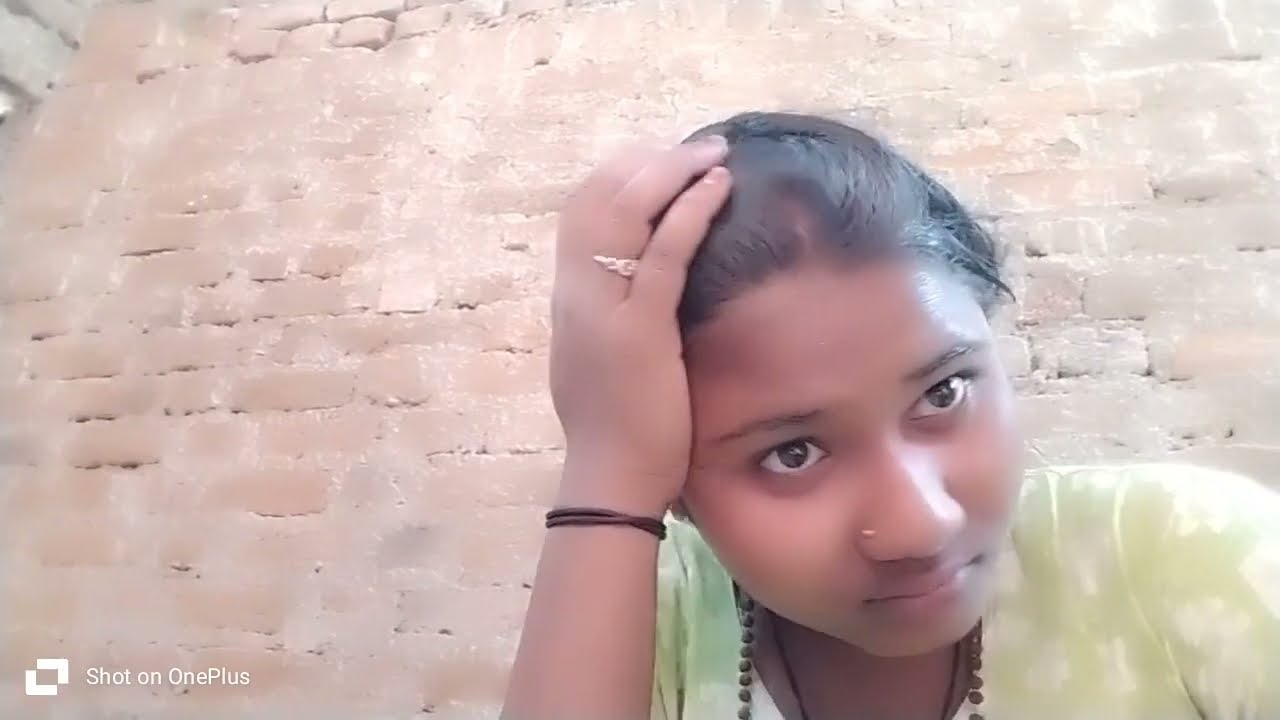 मेरे कमेंटों का जवाब ना दिया करो और मुझे इंग्लिश पढ़ना सीखना है