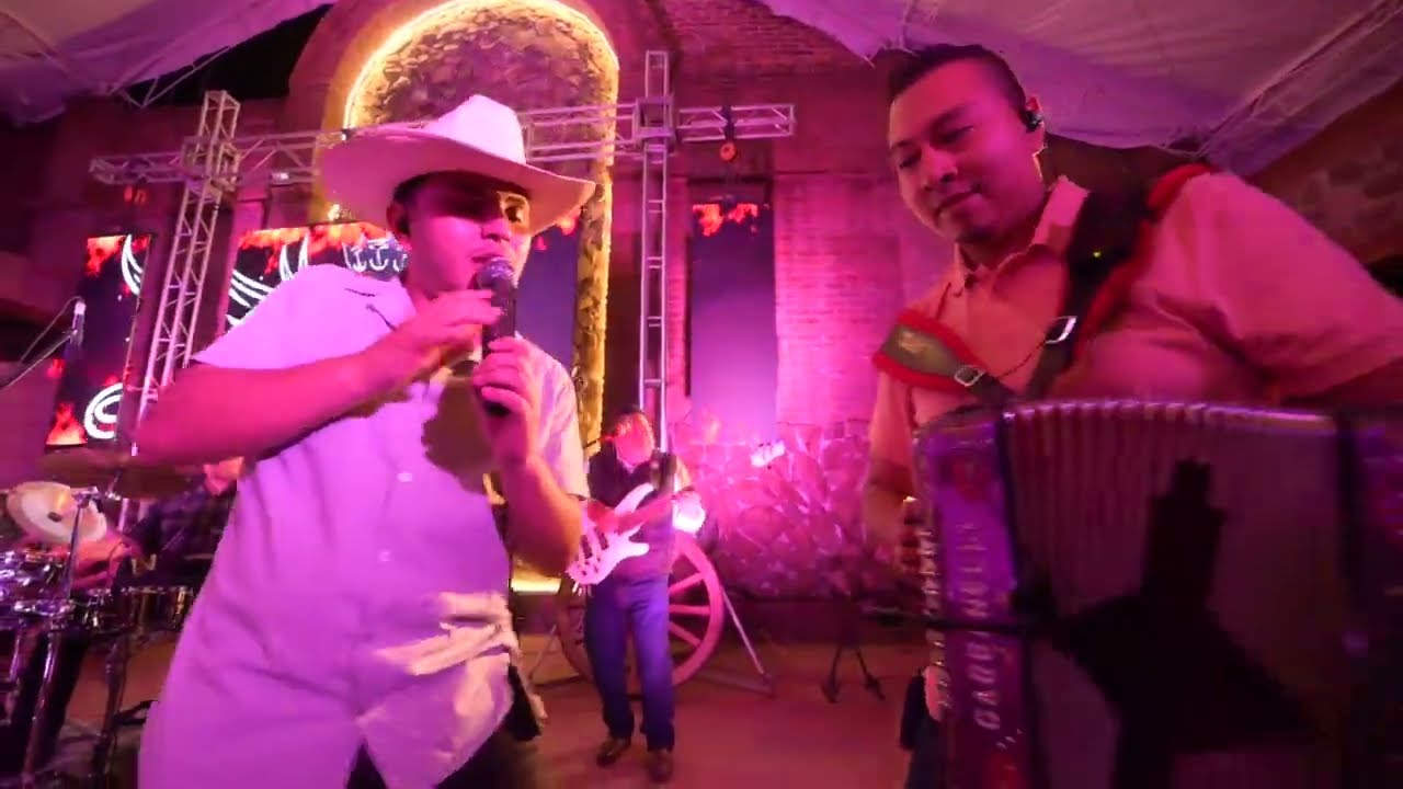 Popurrí de Banda Maguey La Realeza, de Cuitzeo Michoacán