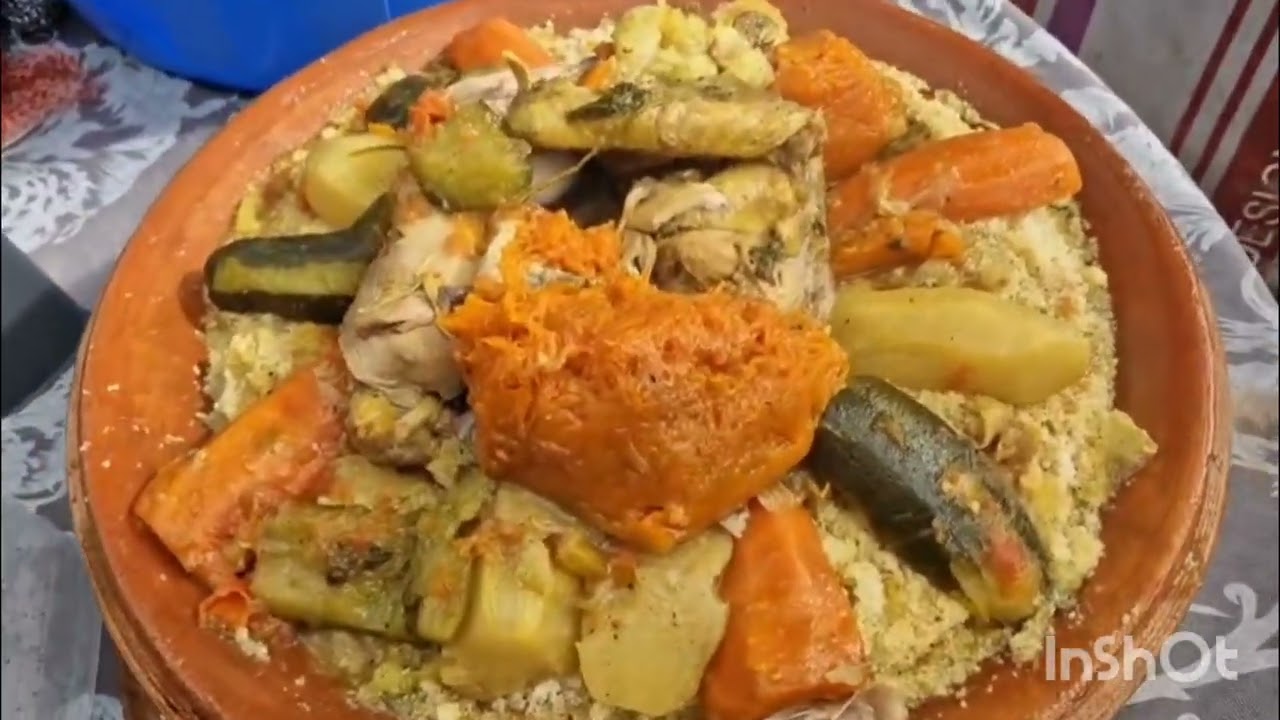 طريقة زراعة الفول يارب تقبل مني هادي الصدقة🙏🤩