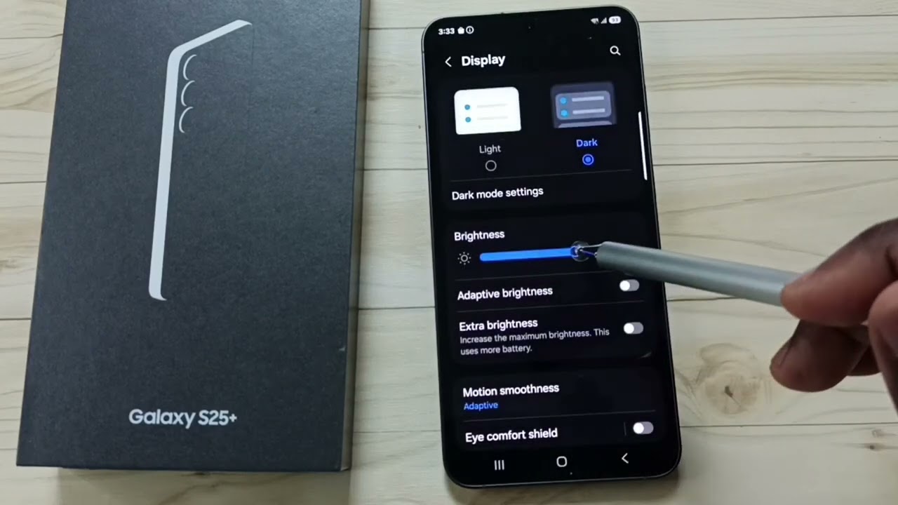 Samsung Galaxy S25/S25 Plus | How to Turn On/Off Adaptive Brightness