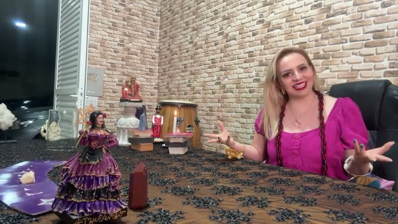 AMOR COMPLETO: O que pensa sente quer e vai fazer com VOCÊ!