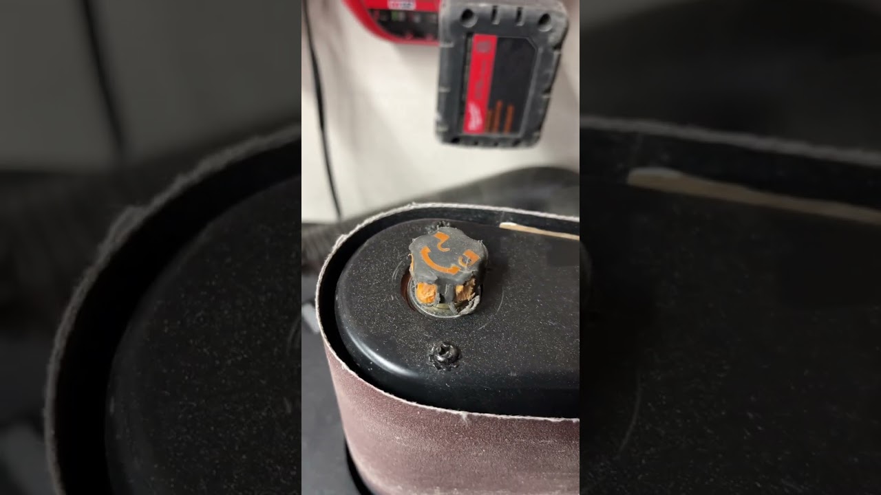 RIDGID Oscillating Edge Belt Adjustment Tutorial