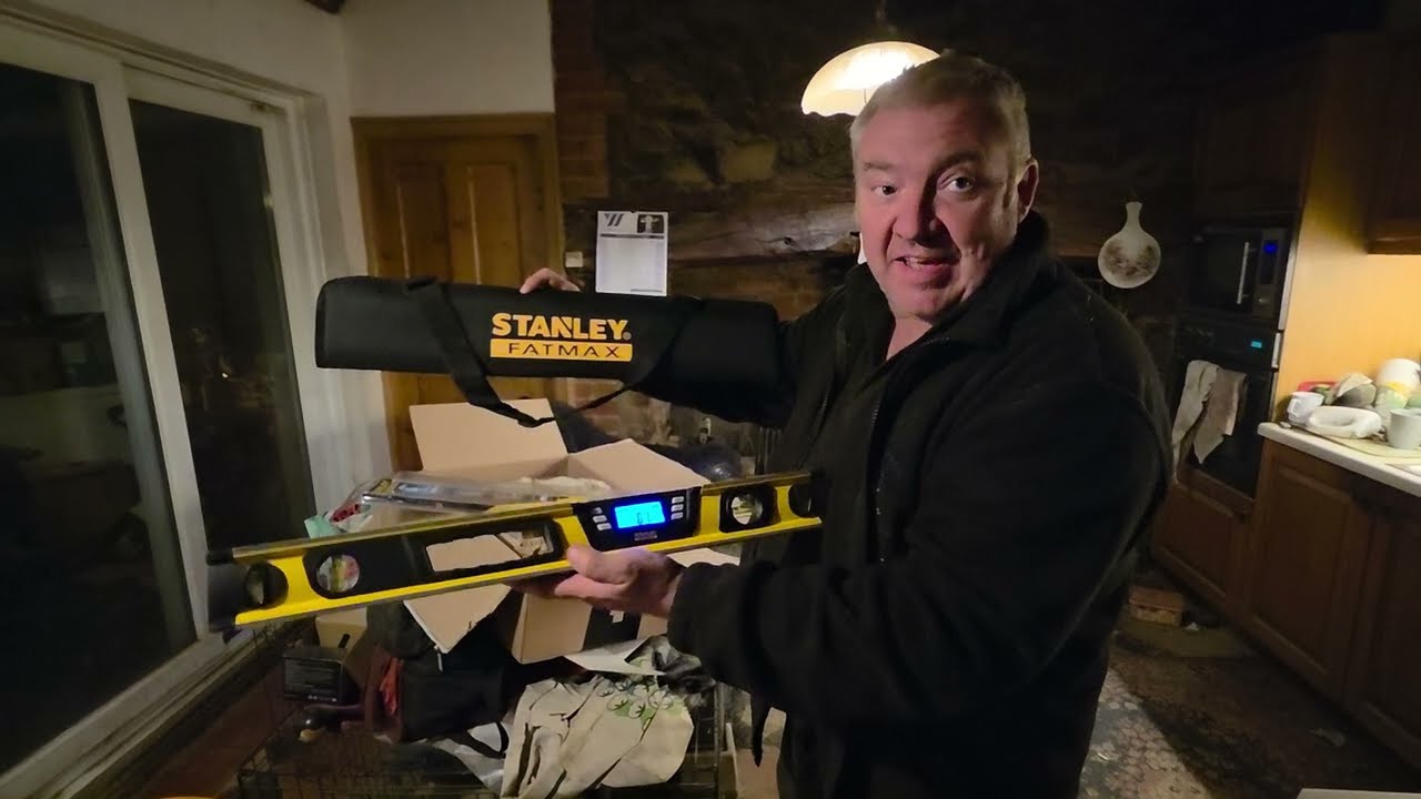 Угощение для бедняков. Цифровой уровень Stanley Fatmax.