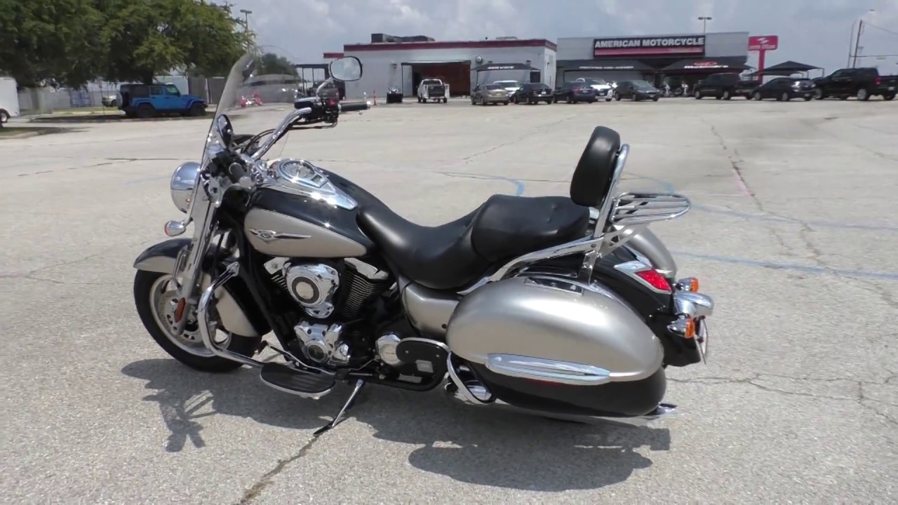 005354 - 2010 Kawasaki Vulcan Nomad   VN1700C - Used motorcycles for sale