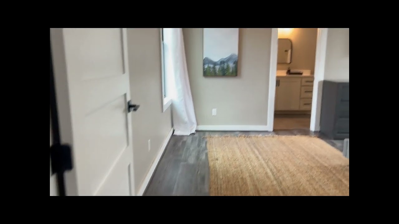 I'm Your Huckleberry - ADORABLE CABIN - Buying, Selling, Investing in Broken Bow/Hochatown OK