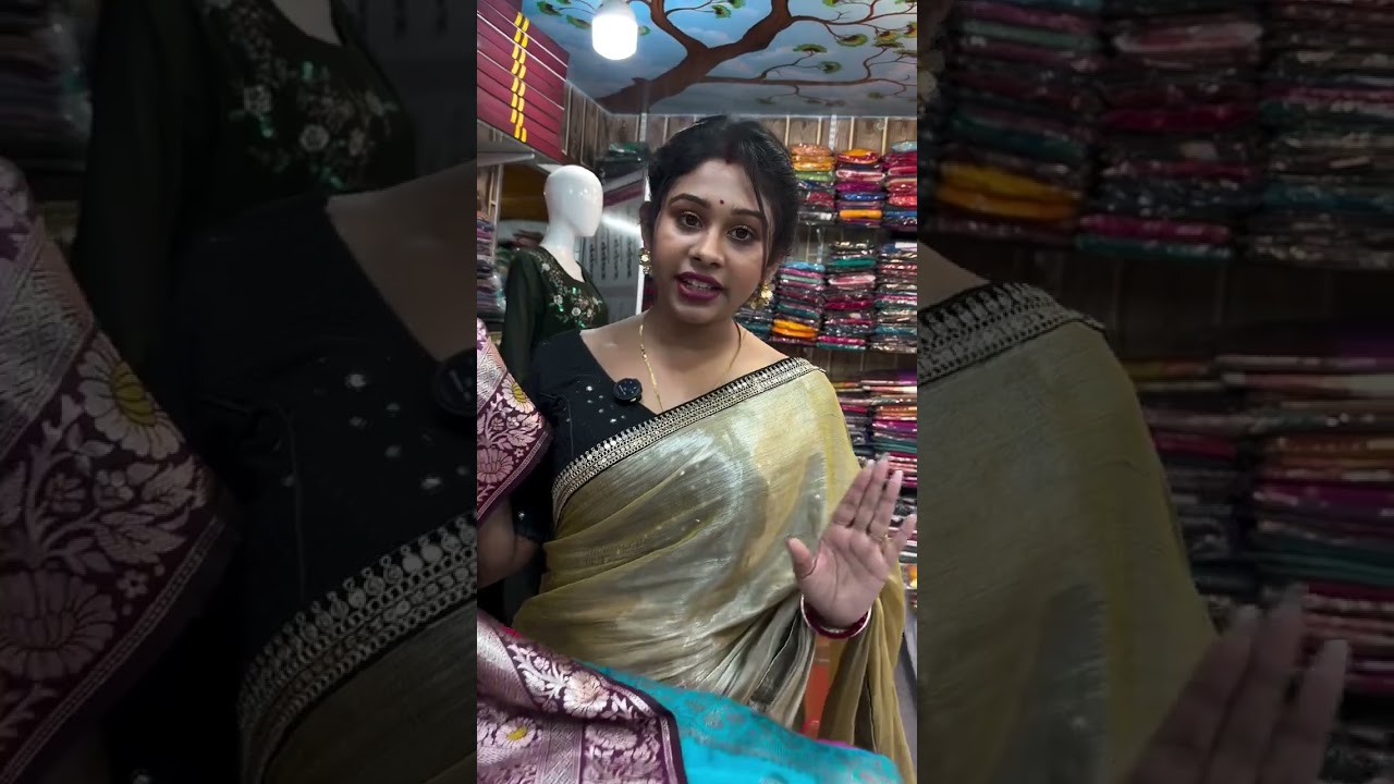 পহেলা বৈশাখে শাড়ি পরবো তাই মার্কেটে আসছি শাড়ি কিনতে কোনটা নিবো দেখো ❤️ village Bangla #vlog #love 
