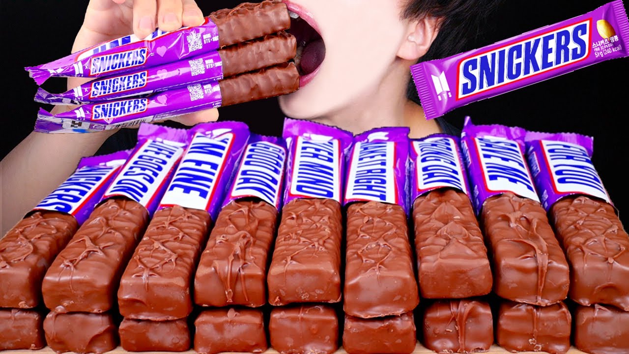 ASMR BTS SNICKERS CHOCOLATE MAGNUM ICE CREAM NUTELLA M&M'S TWIX DESSERT MUKBANG방탄소년단 먹방EATING SOUNDS
