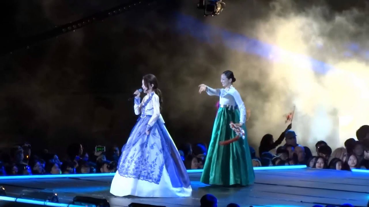 Song So-Hee 송소희 - 뱃노래 + 자진 뱃노래 @LA Korea Festival 140412 [Edited]