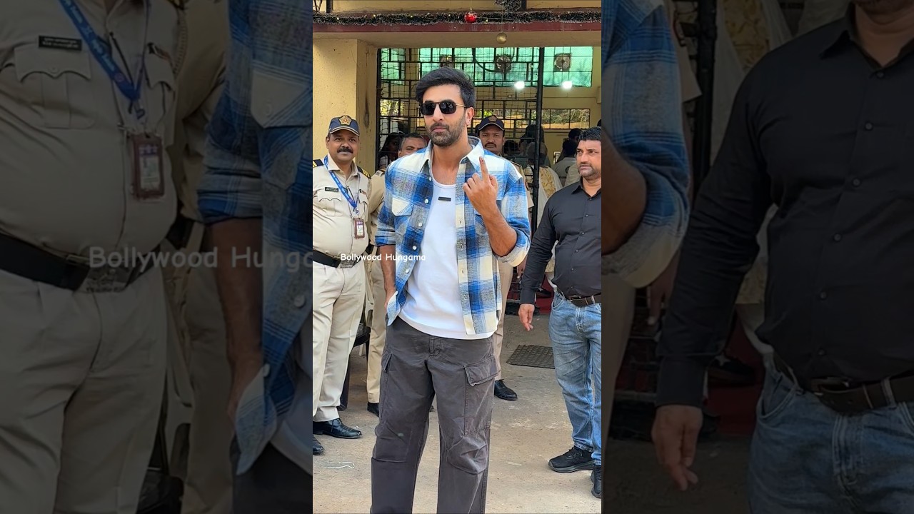 #ranbirkapoor cast his #vote on #bmcelection #shorts