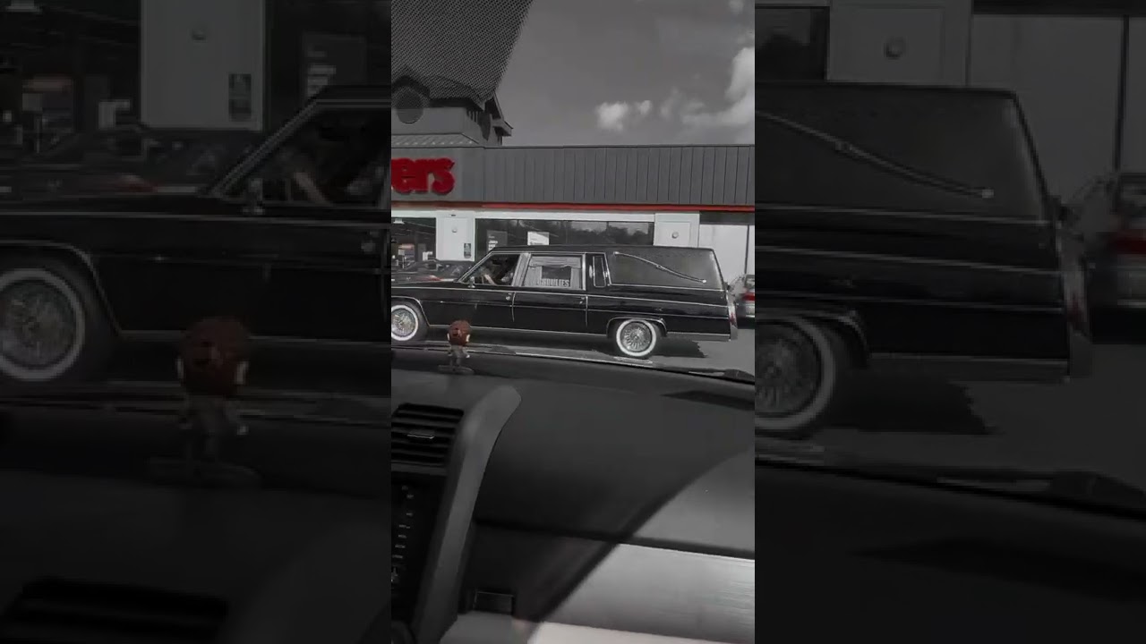 I want a hearse 🖤🕸🪦