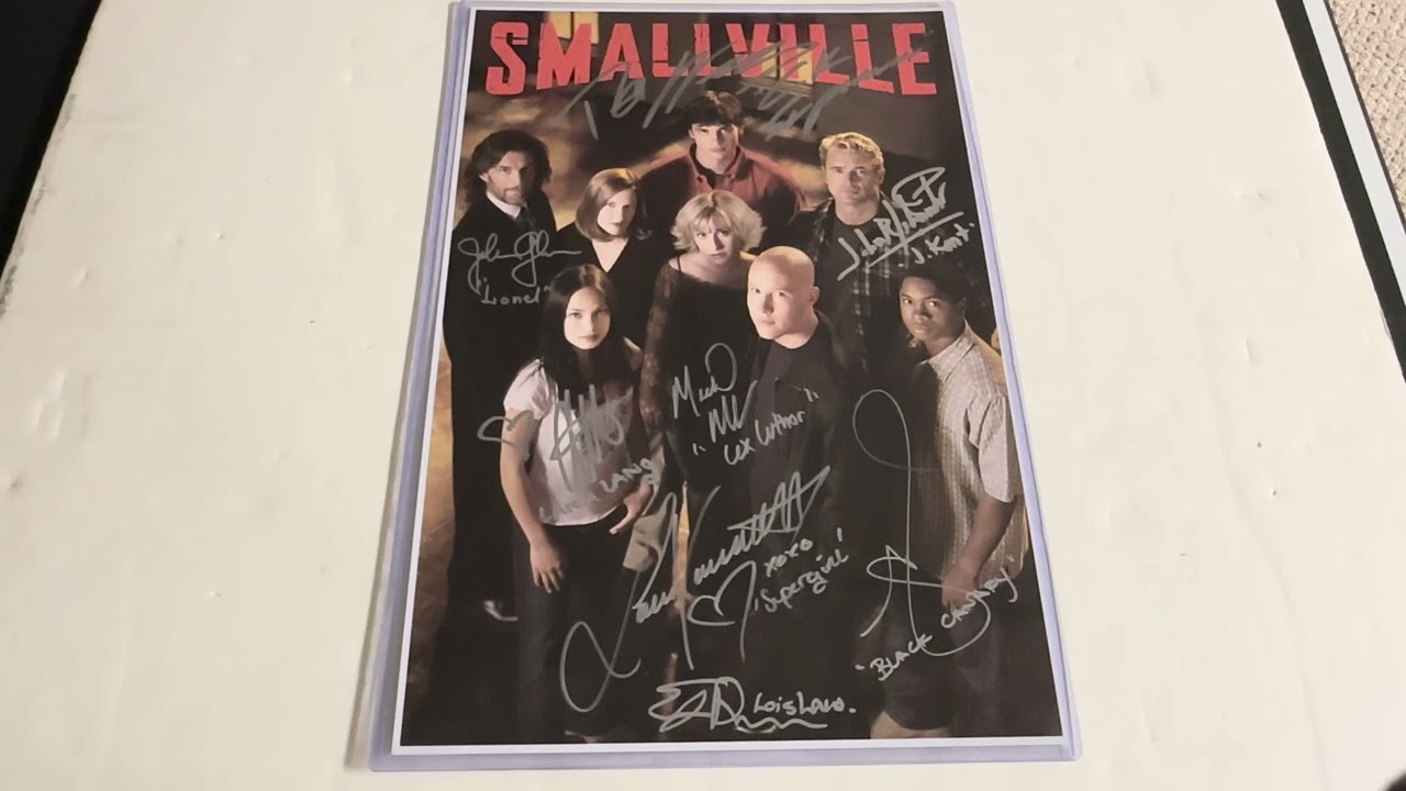 Smallville autograph cast 11 x 17 poster