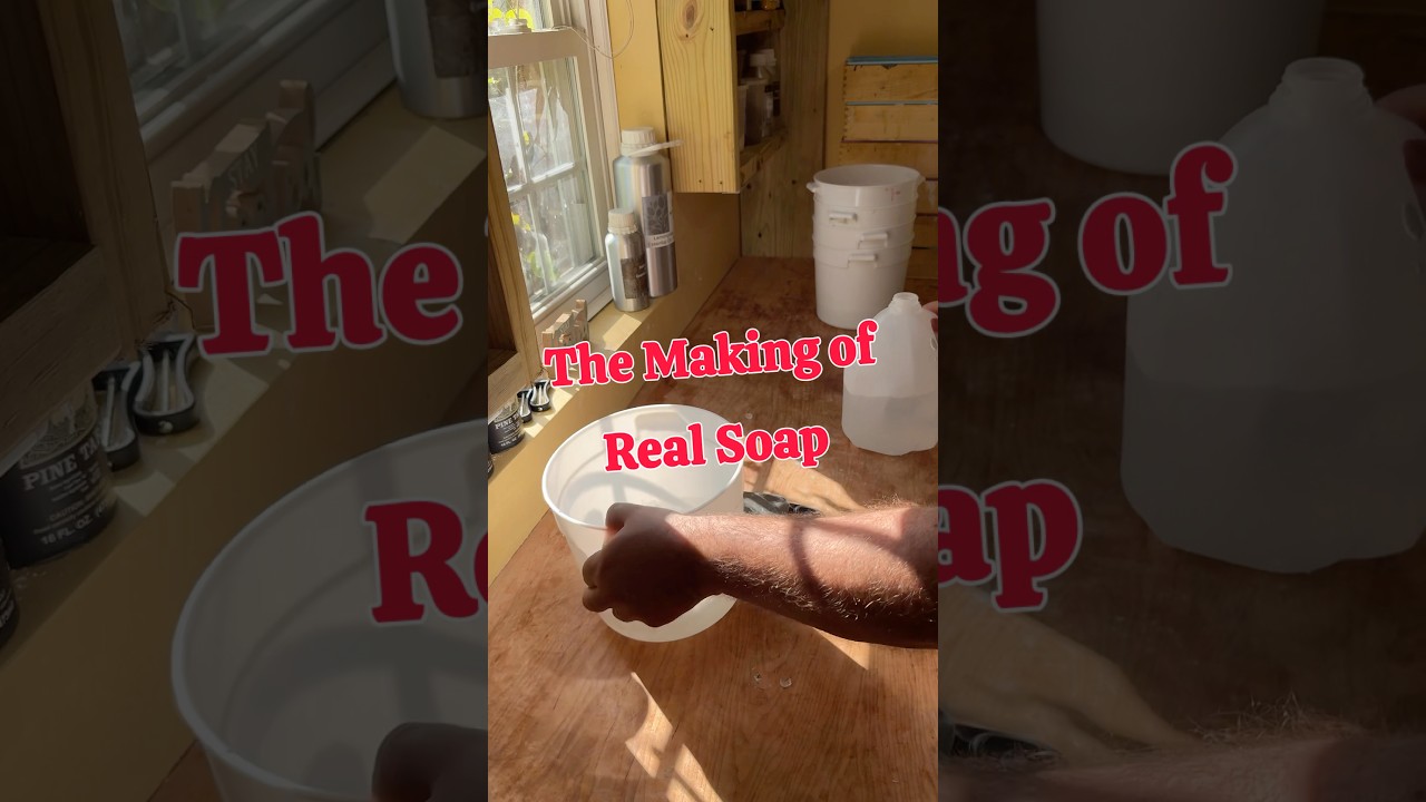 Изготовление настоящего мыла! #justsoaps #soapmaking #soapmakingingredients