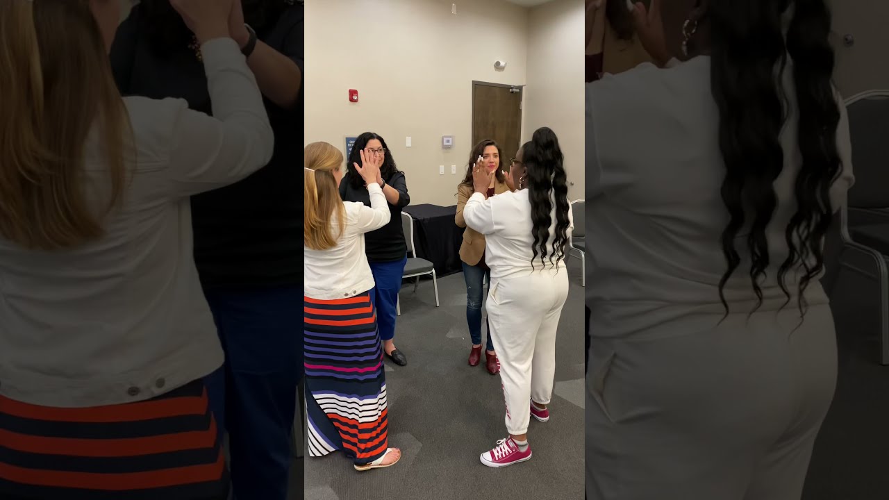 Twee-Lee-Lee (Rockin Robin) Hand Game