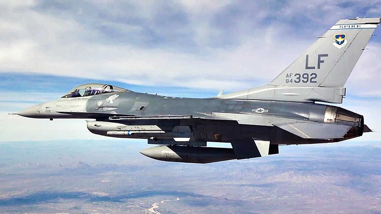 World's Most Prolific Fighter Jet: F-16 Fighting Falcon - Flying Footages