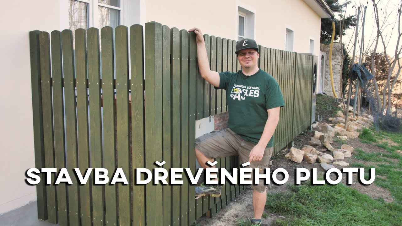 Stavba dřevěného plotu