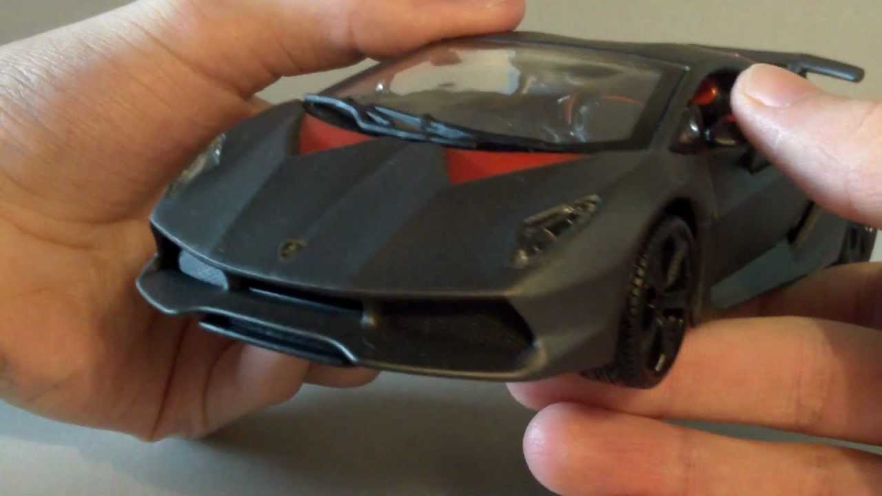 Bburago 1:24 Lamborghini Sesto Elemento Review
