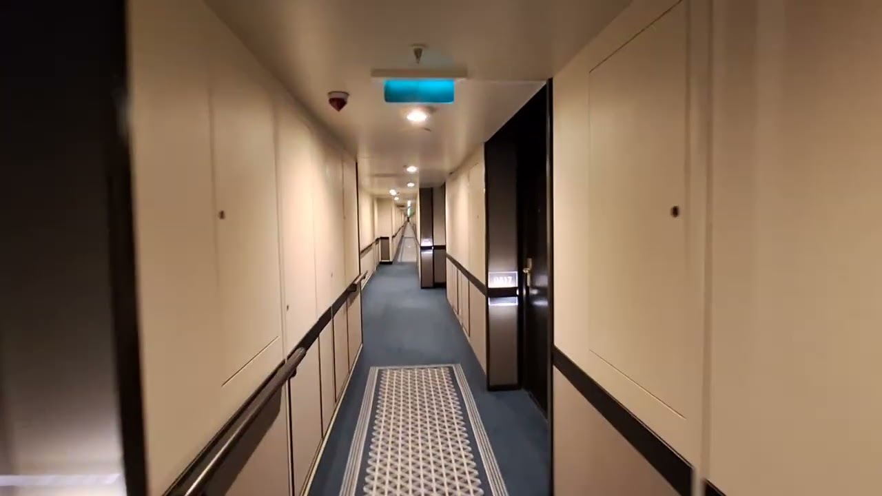 I'm in the backrooms again...