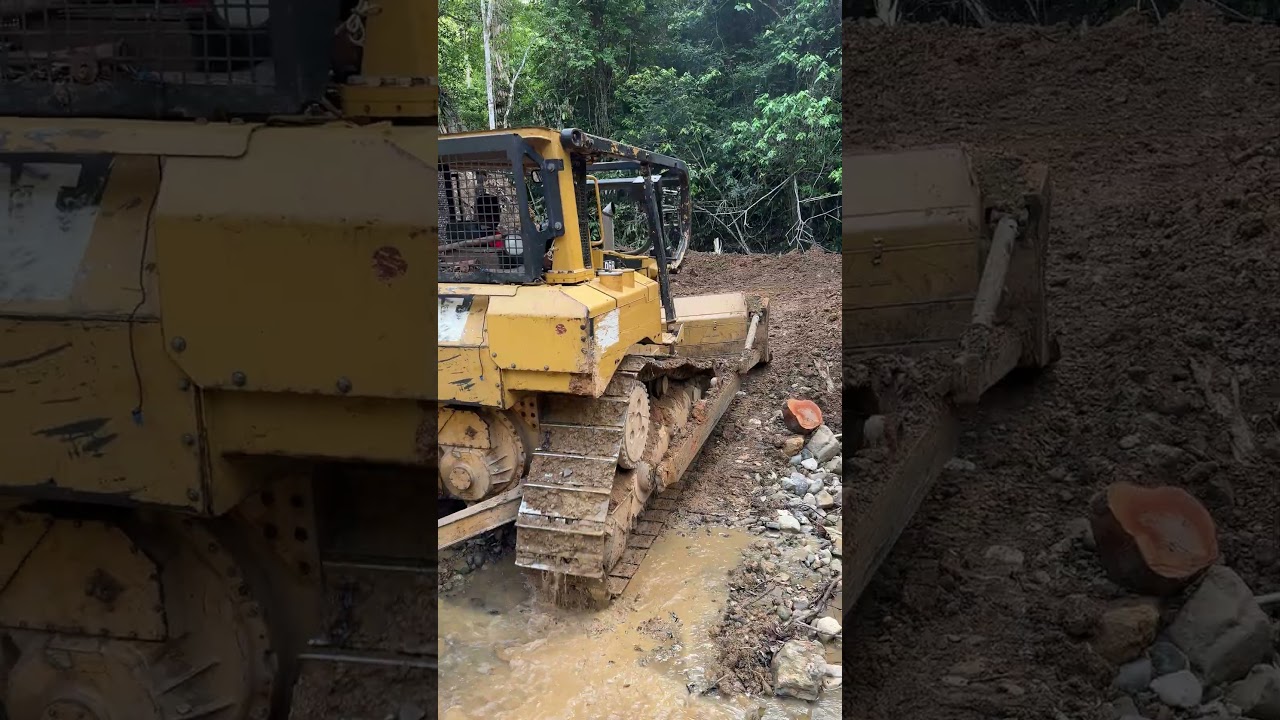 The Greatness of the D6R XL Bulldozer in Plantation Road Construction